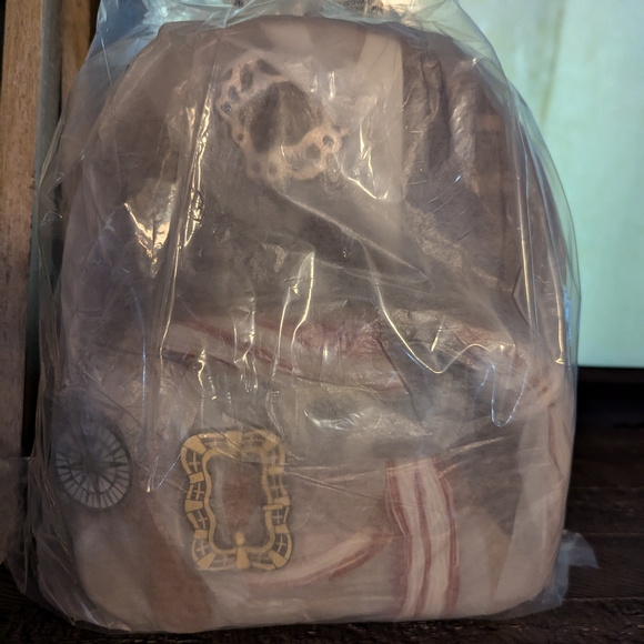 Loungefly Pirates of the Caribbean Backpack - Brown and Red - Picture 6 of 6